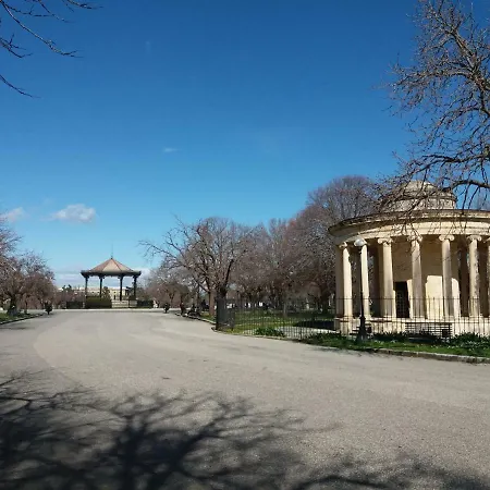 Cozy Near Historic Centre