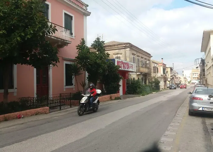 Cozy Near Historic Centre Daire *