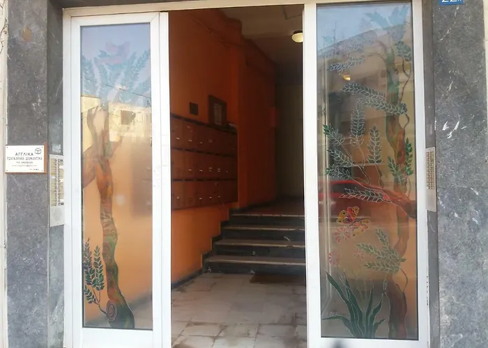 Cozy Near Historic Centre Daire